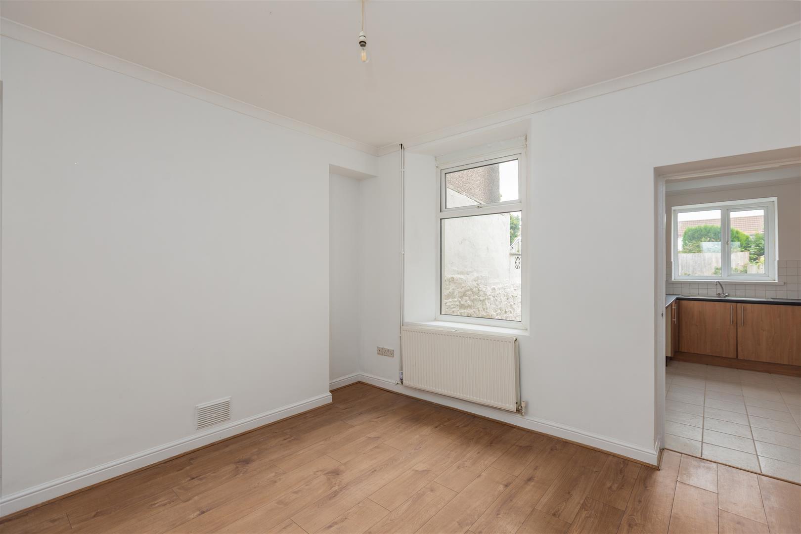 Phillip Street, Manselton, Swansea, SA5 9NL